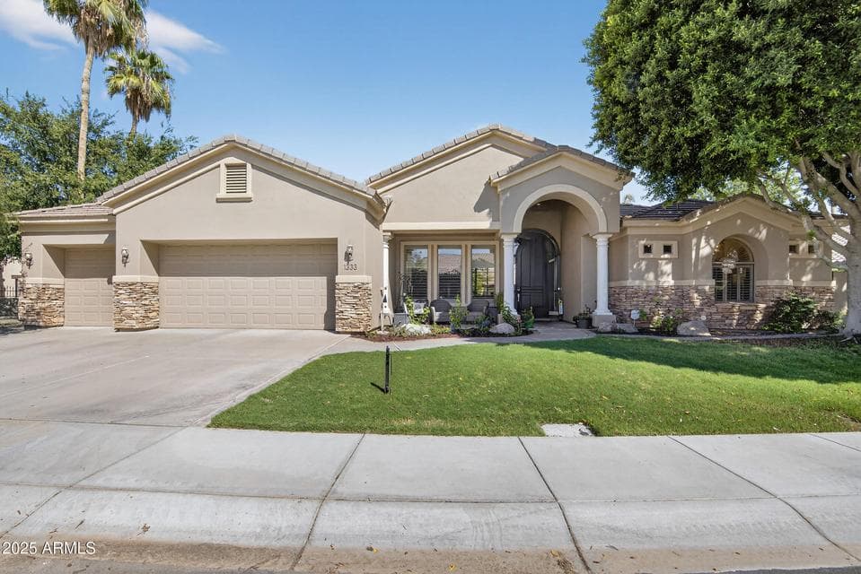 1333 N CLIFFSIDE Drive, Gilbert, AZ 85234 — photo 1 of 98