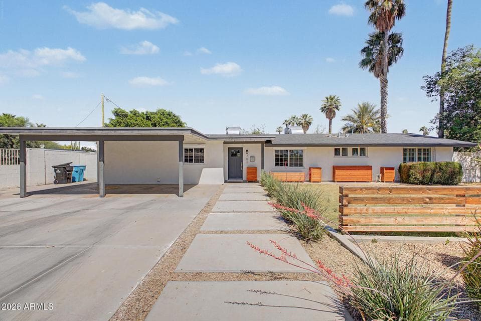 702 W ROSE Lane, Phoenix, AZ 85013 — photo 1 of 39