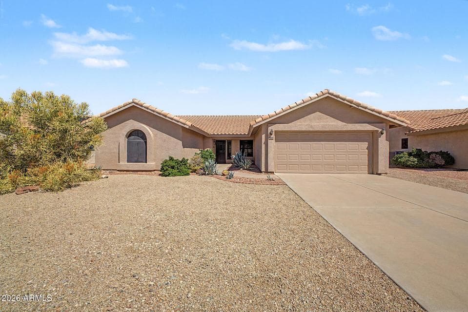 9850 W MENADOTA Drive, Peoria, AZ 85382 — photo 1 of 35