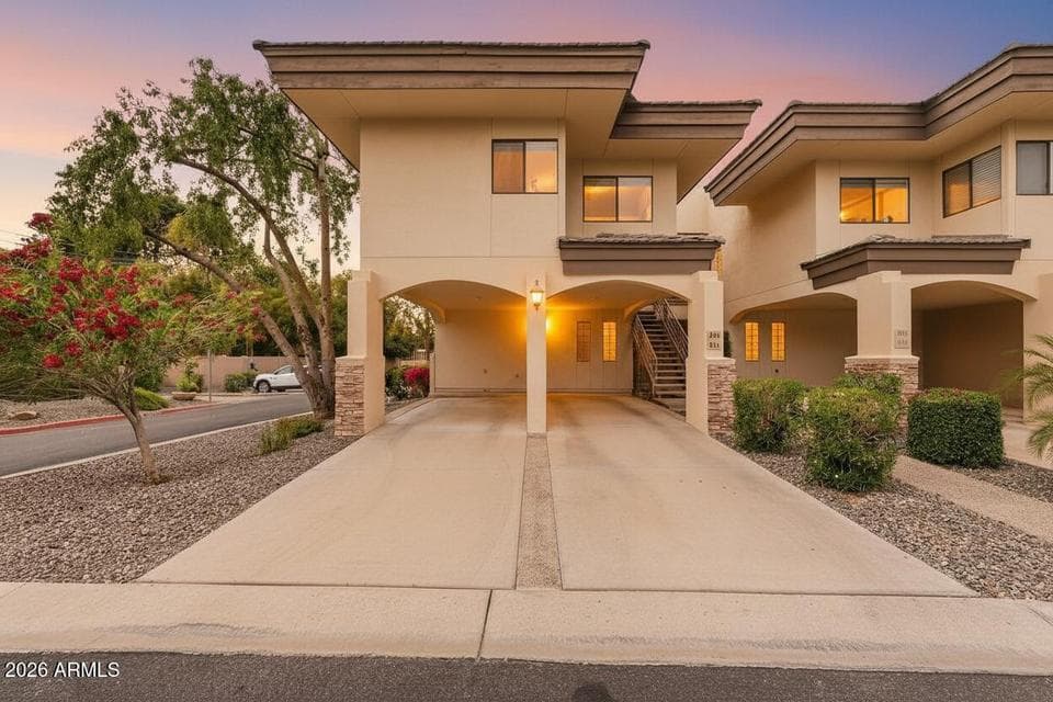 3235 E CAMELBACK Road 211, Phoenix, AZ 85018 — photo 1 of 17