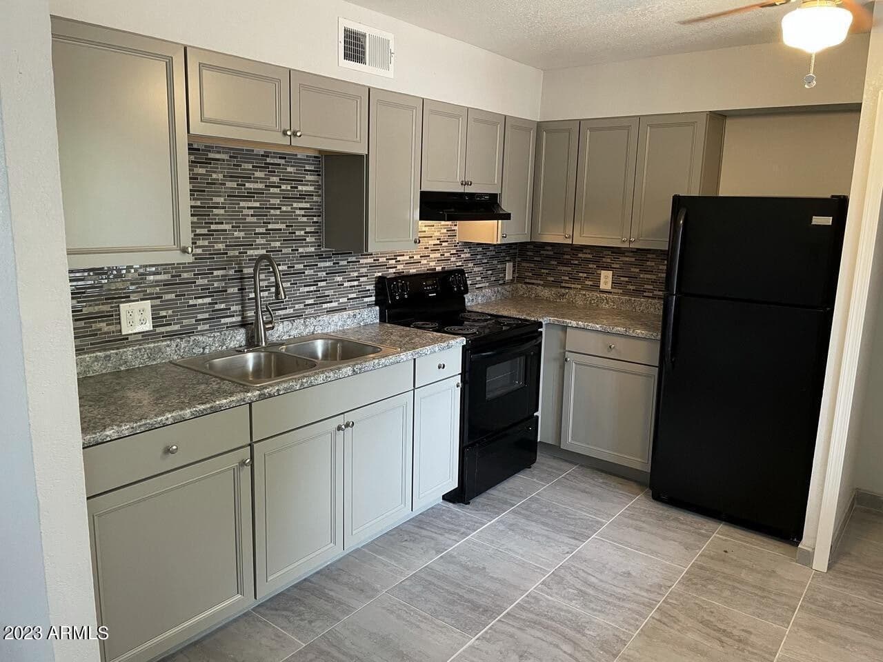 1222 E MOUNTAIN VIEW Road 214, Phoenix, AZ 85020 — photo 1 of 23