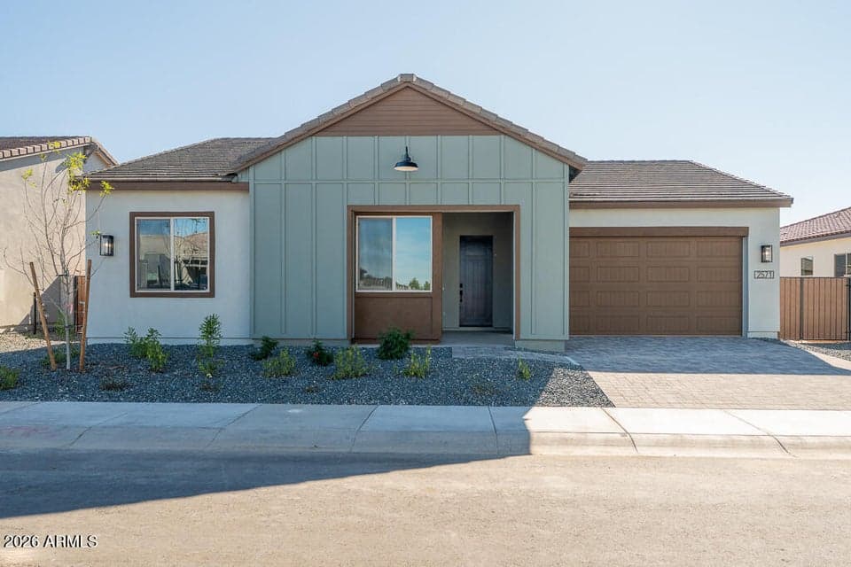 2571 E ALFONSO Drive, San Tan Valley, AZ 85140 — photo 1 of 19