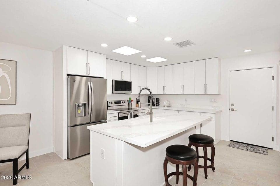 8242 E VIA DE LA ESCUELA Lane ESCUELA, Scottsdale, AZ 85258 — photo 1 of 36