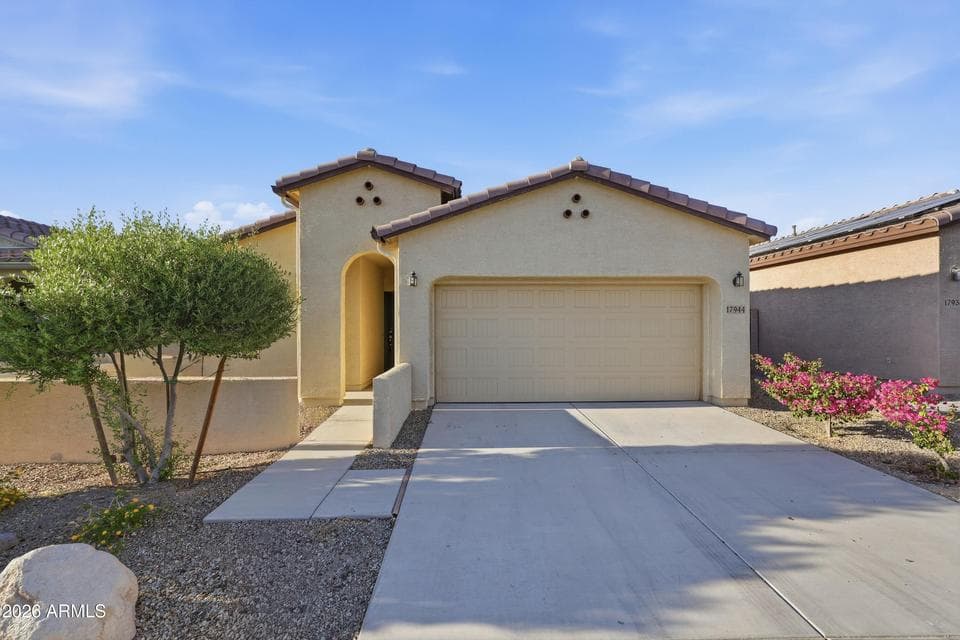 17944 W CEDARWOOD Lane, Goodyear, AZ 85338 — photo 1 of 31