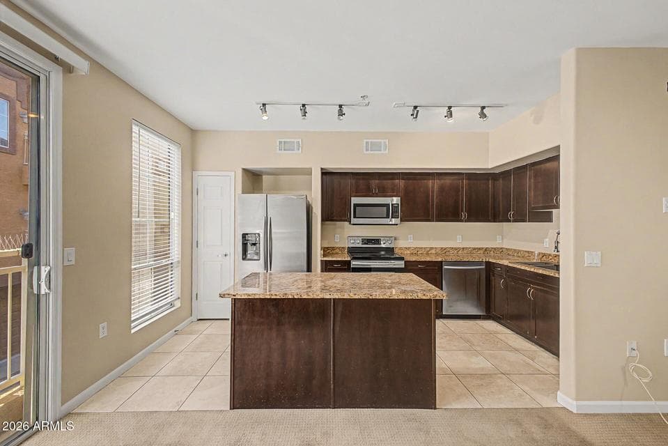Kitchen island!