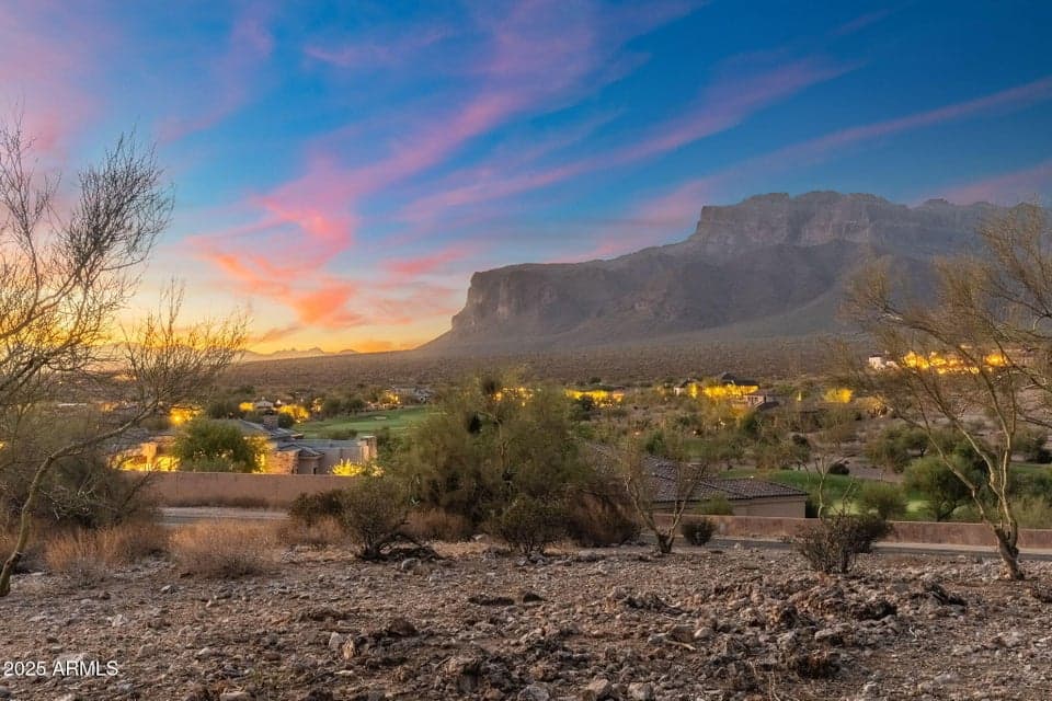 9111 E CANYON CREEK Drive 14, Gold Canyon, AZ 85118 — photo 1 of 19