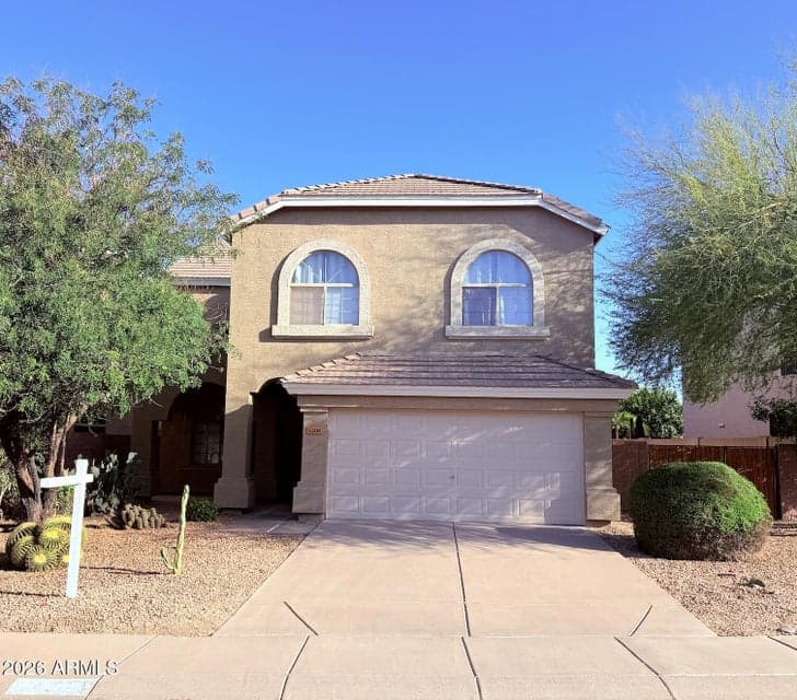 4208 E TETHER Trail, Phoenix, AZ 85050 — photo 1 of 35