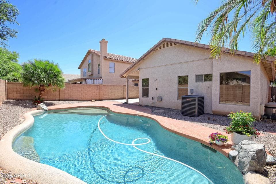 670 E KYLE Drive, Gilbert, AZ 85296 — photo 1 of 28