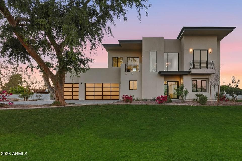 100 W Northern Avenue 15, Phoenix, AZ 85021 — photo 1 of 33