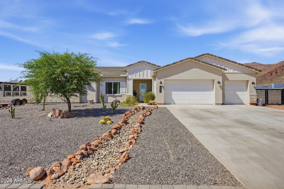 10464 E Magnolia Road, Gold Canyon, AZ 85118 — photo 1 of 76
