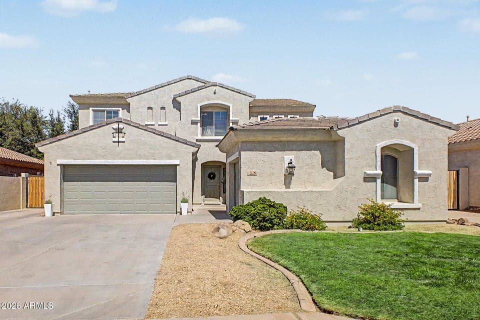 10334 E JUANITA Avenue, Mesa, AZ 85209 — photo 1 of 38