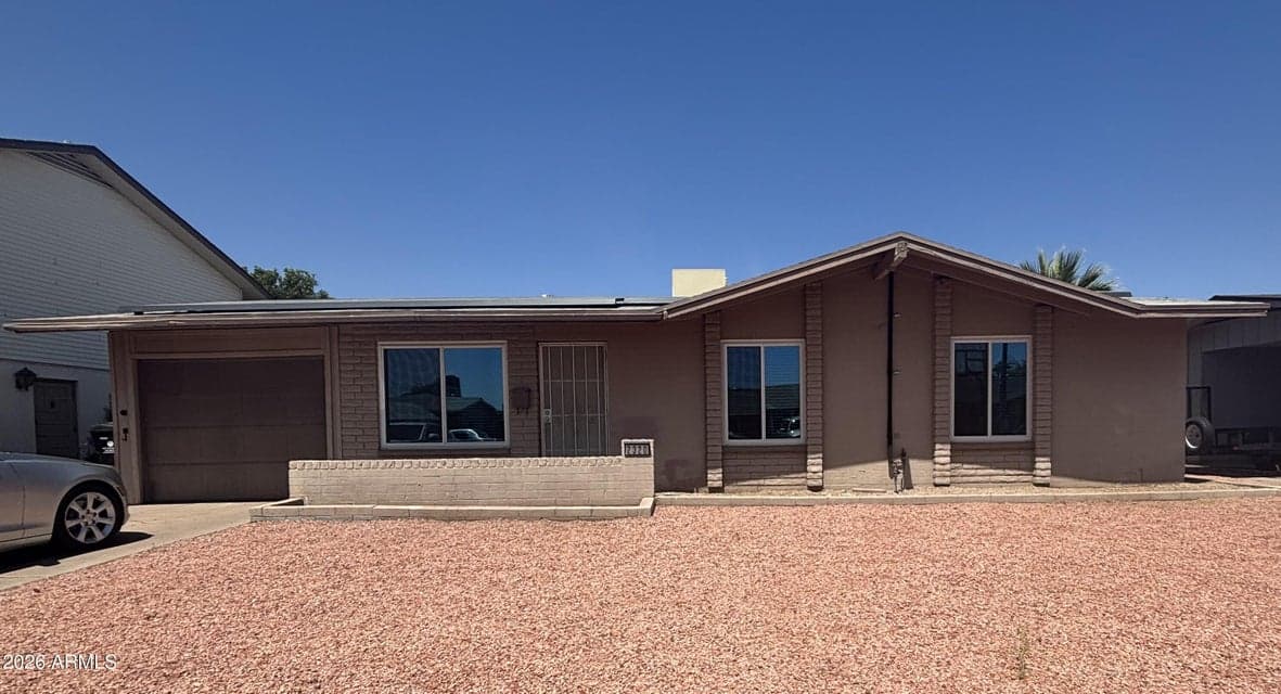 2320 W COLUMBINE Drive, Phoenix, AZ 85029 — photo 1 of 1