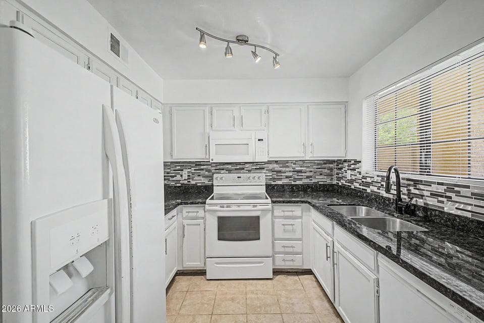 455 S MESA Drive 175, Mesa, AZ 85210 — photo 1 of 33