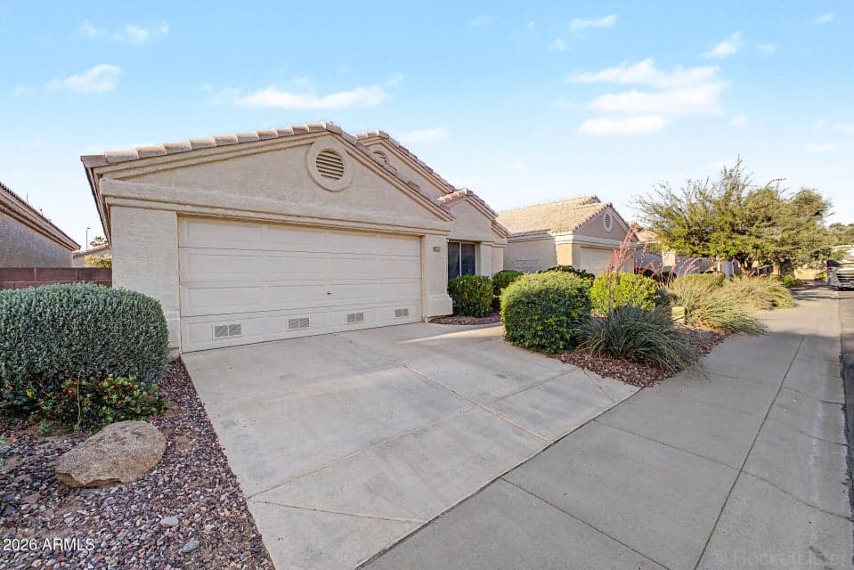 14012 W FIRE MESA Trail, Surprise, AZ 85374 — photo 1 of 25