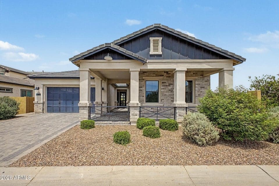8018 E JAEGER Street, Mesa, AZ 85207 — photo 1 of 46
