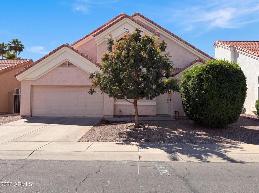 1114 S TIAGO Drive, Gilbert, AZ 85233 — photo 1 of 20