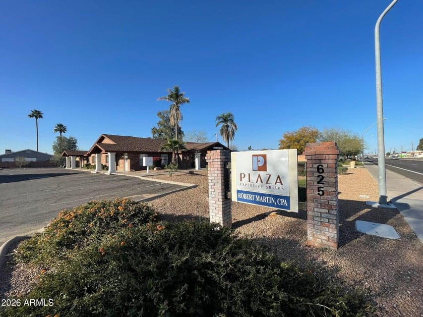 625 W SOUTHERN Avenue, Mesa, AZ 85210 — photo 1 of 6