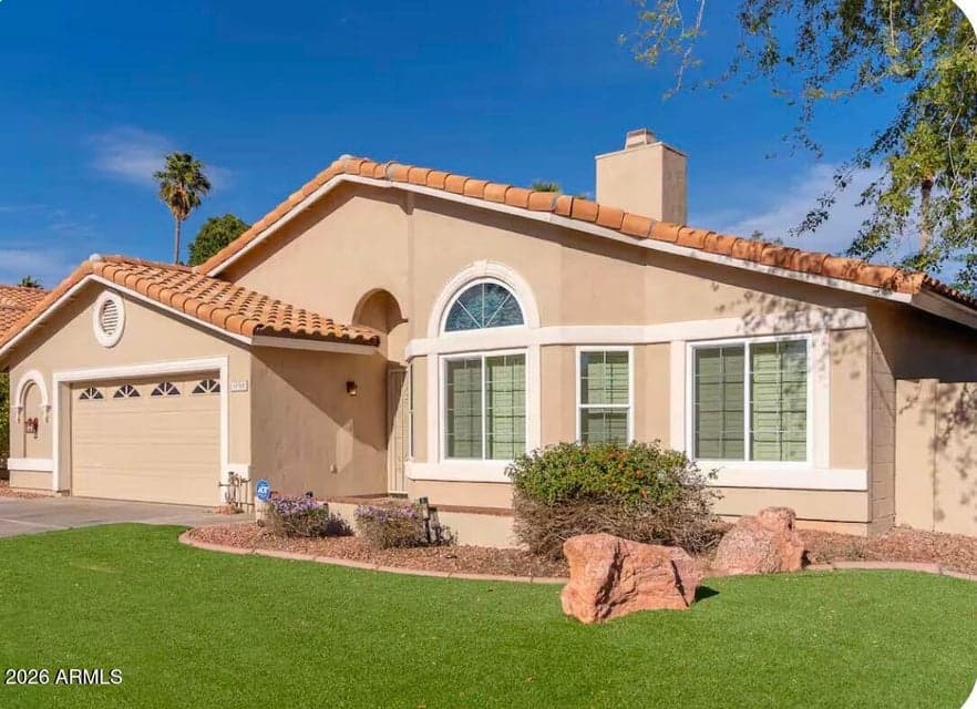 19305 N 77TH Avenue, Glendale, AZ 85308 — photo 1 of 15