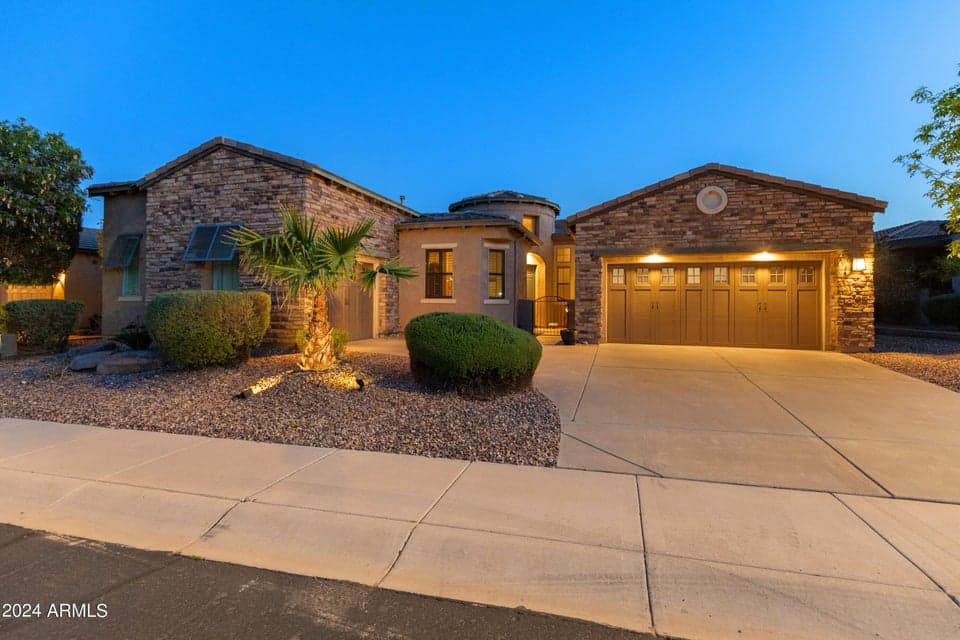 12519 W BAJADA Road, Peoria, AZ 85383 — photo 1 of 89