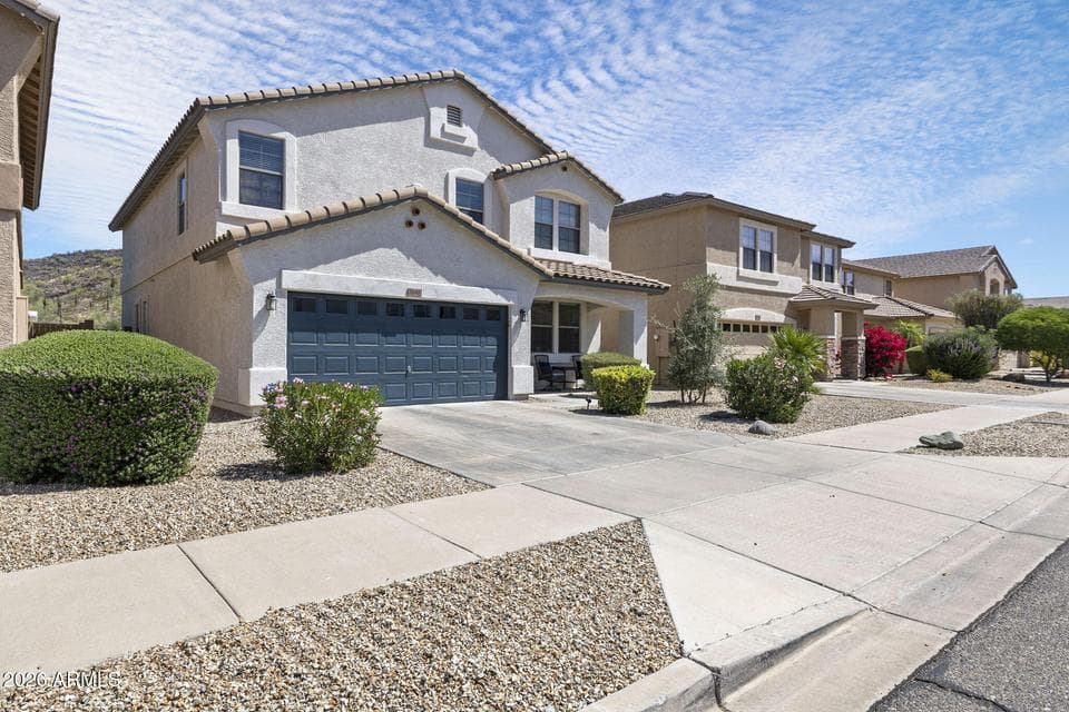 1656 E CIELO GRANDE Avenue, Phoenix, AZ 85024 — photo 1 of 55