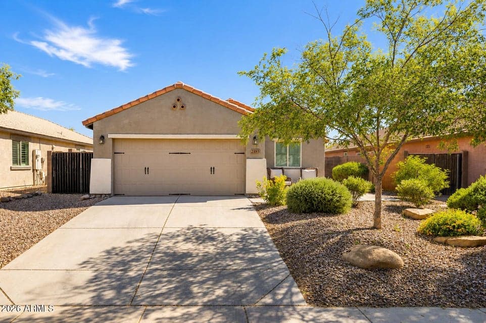 2185 E HAZELTINE Way, Gilbert, AZ 85298 — photo 1 of 59