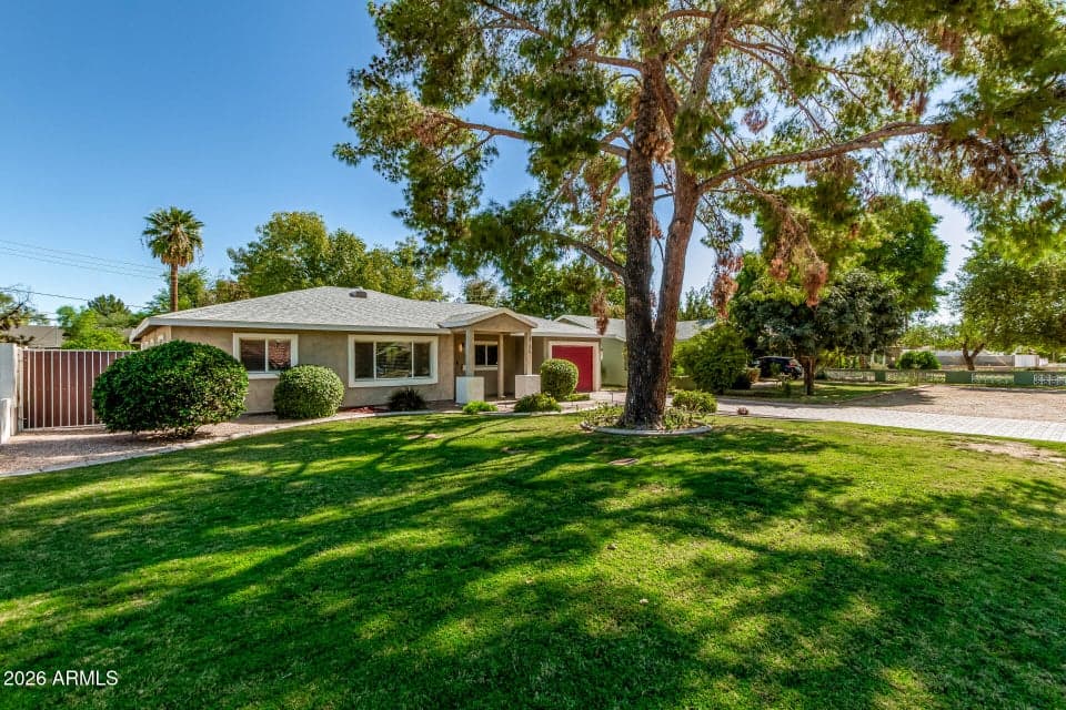 3125 N 28TH Street, Phoenix, AZ 85016 — photo 1 of 52