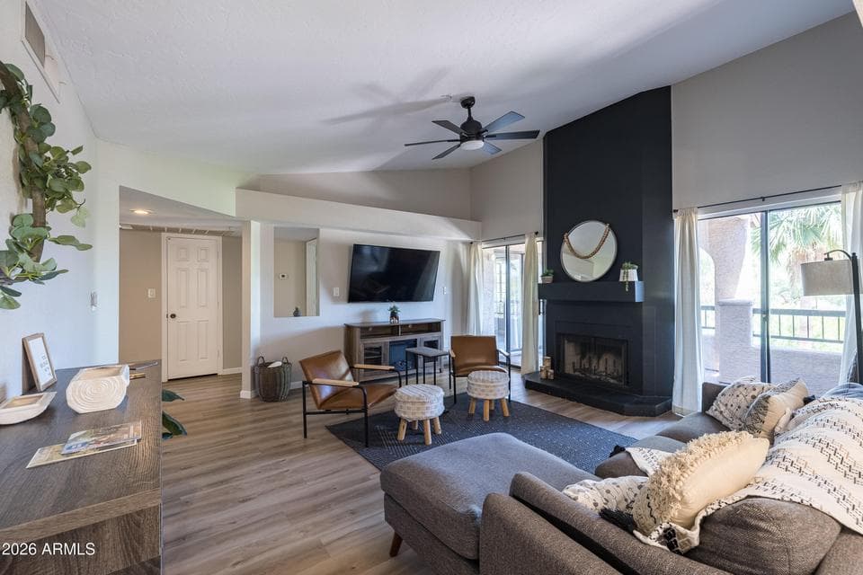 9795 N 93RD Way 263, Scottsdale, AZ 85258 — photo 1 of 24