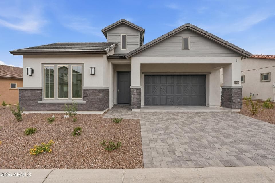 21477 W MEADOWBROOK Avenue, Buckeye, AZ 85396 — photo 1 of 45