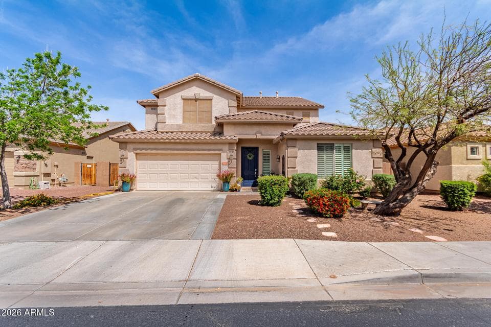 17538 W MARSHALL Lane, Surprise, AZ 85388 — photo 1 of 33