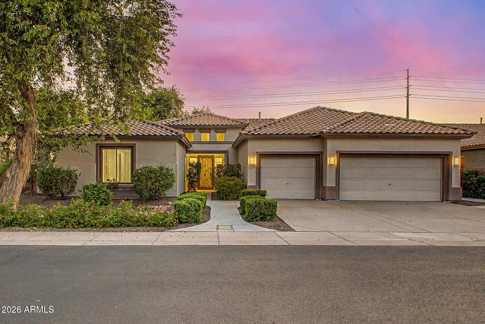 5610 S EUCALYPTUS Place, Chandler, AZ 85249 — photo 1 of 68
