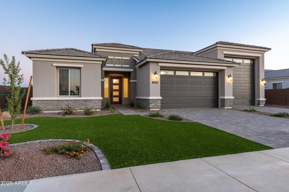 7379 W LISBON Lane, Peoria, AZ 85381 — photo 1 of 36