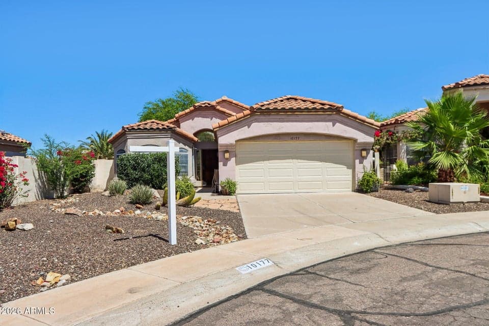 10177 S HACIENDA Drive, Goodyear, AZ 85338 — photo 1 of 44