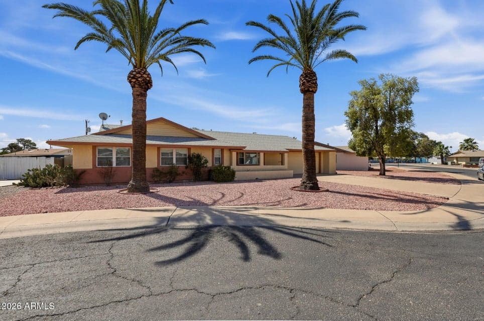 10847 N 108TH Drive, Sun City, AZ 85351 — photo 1 of 47