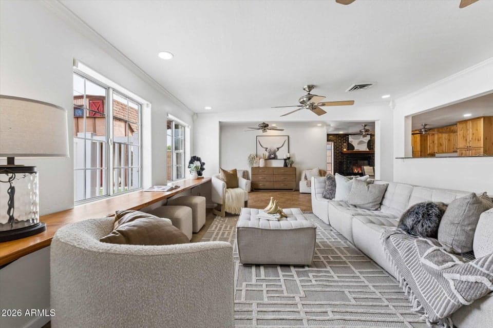 1543 N DELMAR, Mesa, AZ 85203 — photo 1 of 40