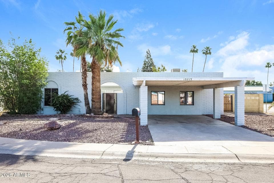 10215 N 35TH Drive, Phoenix, AZ 85051 — photo 1 of 21