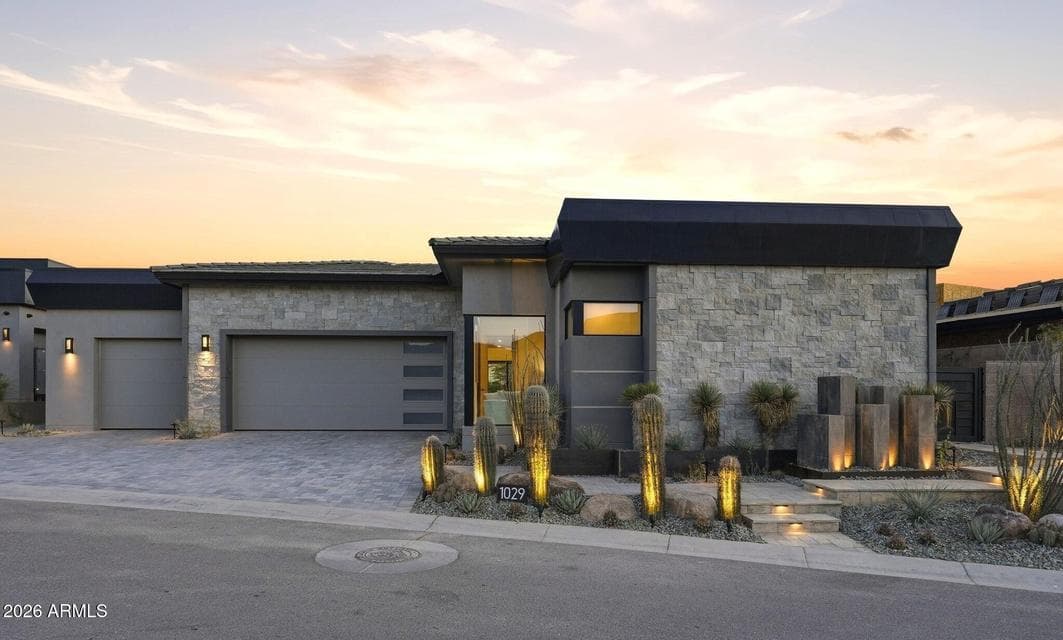 37200 N CAVE CREEK Road 1029, Scottsdale, AZ 85262 — photo 1 of 64