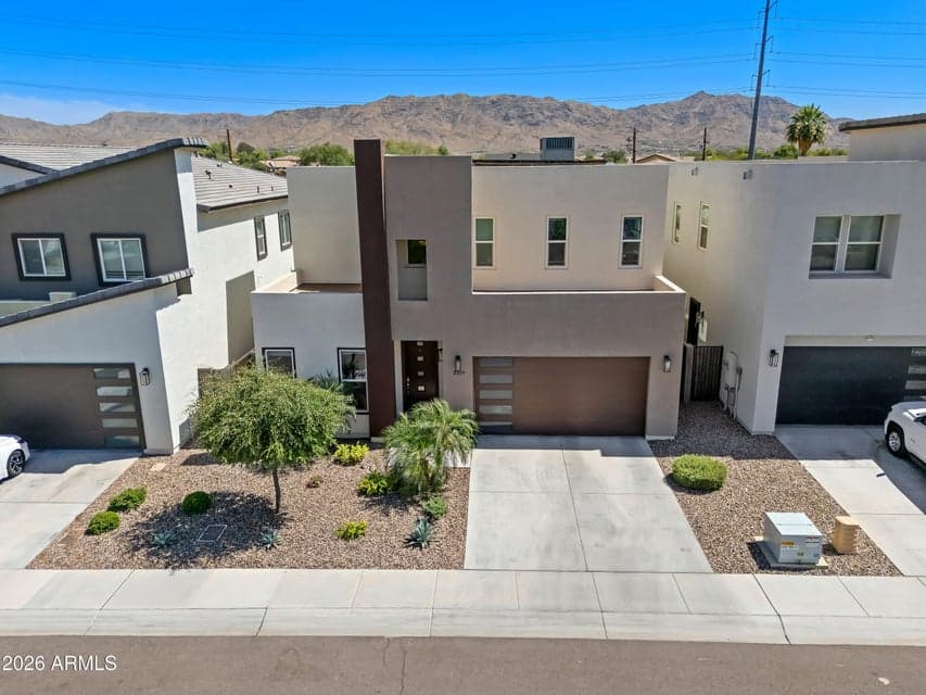 2319 W DARROW Street, Phoenix, AZ 85041 — photo 1 of 51