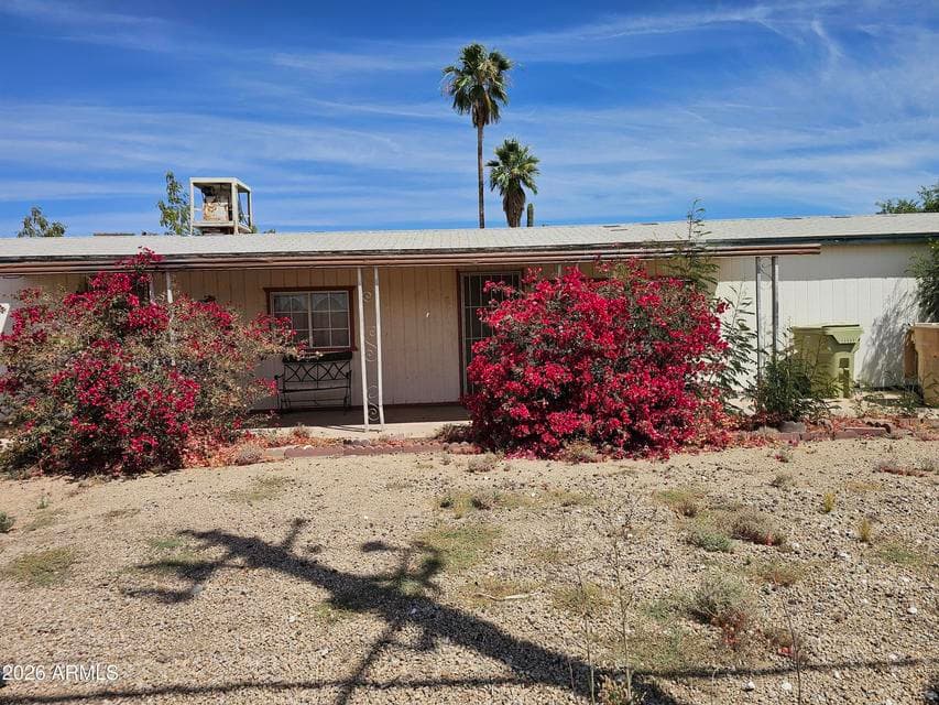 6922 W PARADISE Lane, Peoria, AZ 85382 — photo 1 of 9