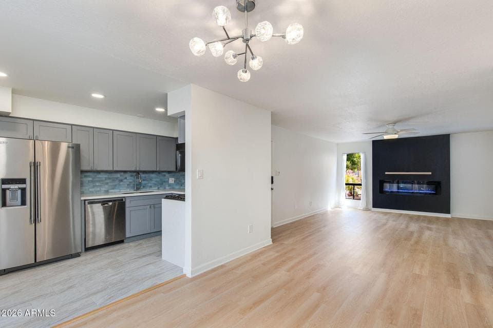 4950 N MILLER Road 116, Scottsdale, AZ 85251 — photo 1 of 40