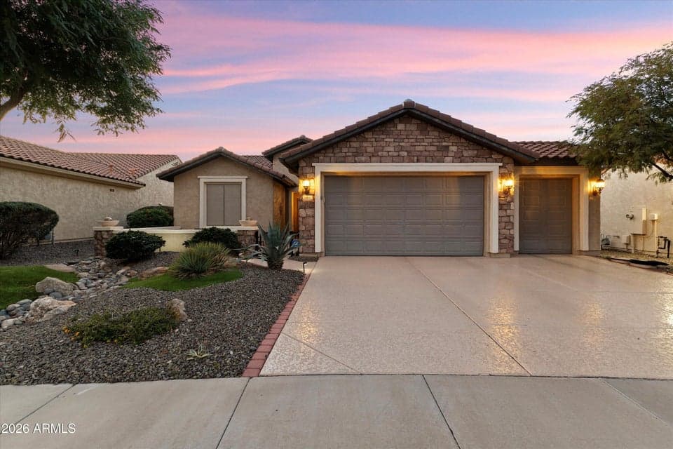 20652 N 267TH Avenue, Buckeye, AZ 85396 — photo 1 of 51