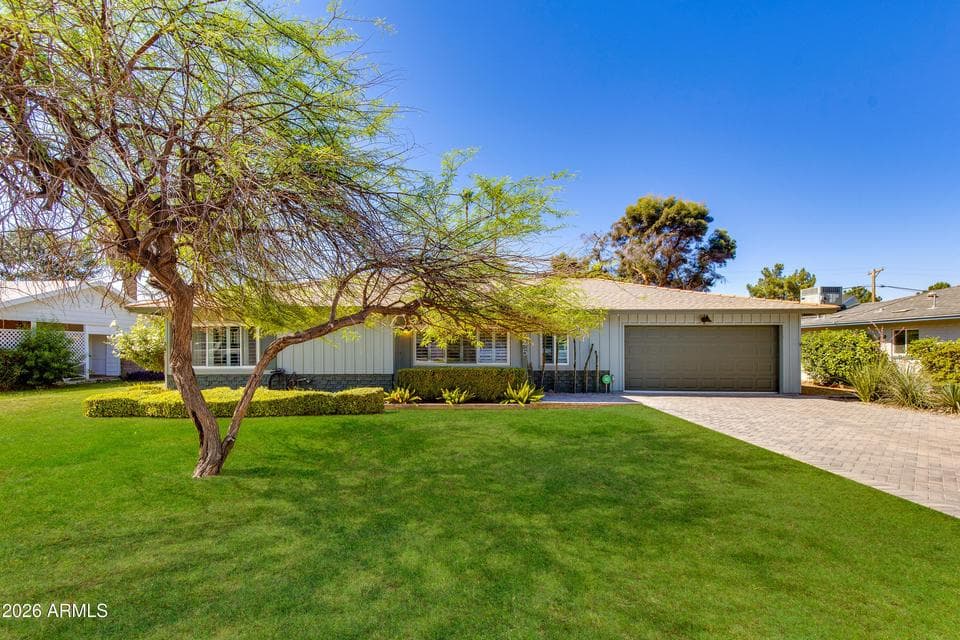 4645 E CAMBRIDGE Avenue, Phoenix, AZ 85008 — photo 1 of 29