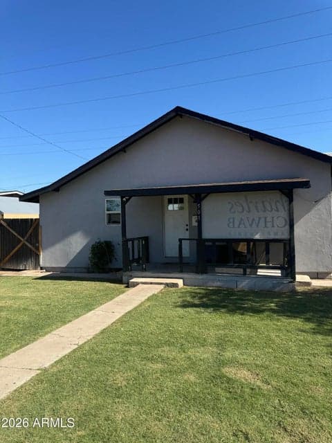 501 N DELAWARE Street, Chandler, AZ 85225 — photo 1 of 26