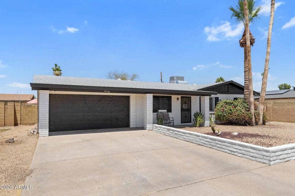 3710 W CARON Street, Phoenix, AZ 85051 — photo 1 of 34