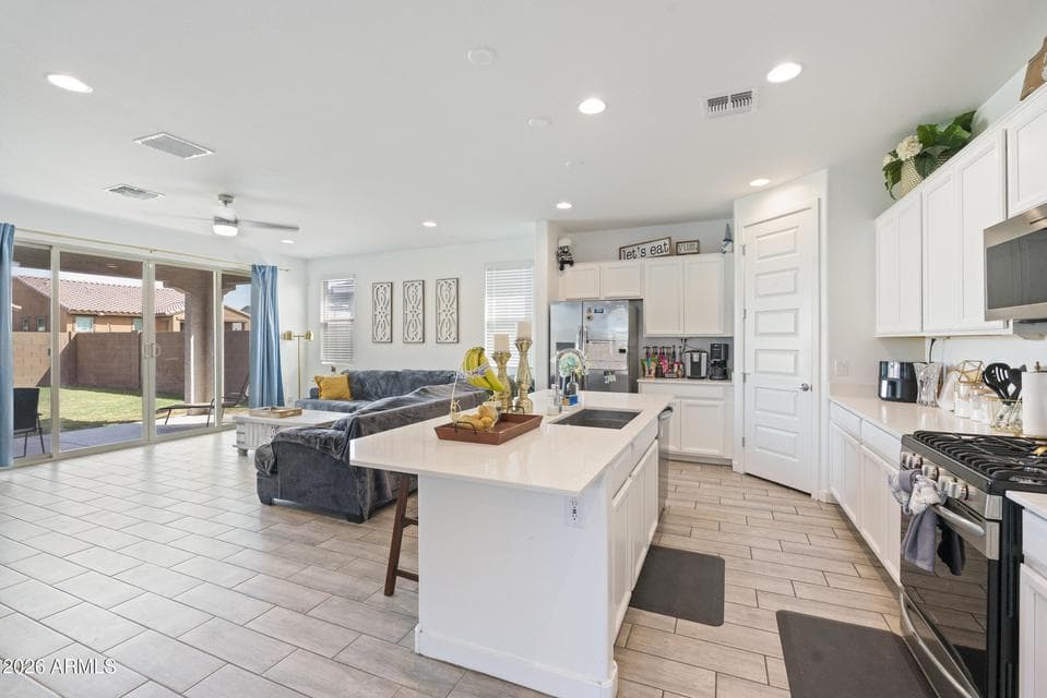 9512 W TURNEY Avenue, Phoenix, AZ 85037 — photo 1 of 52