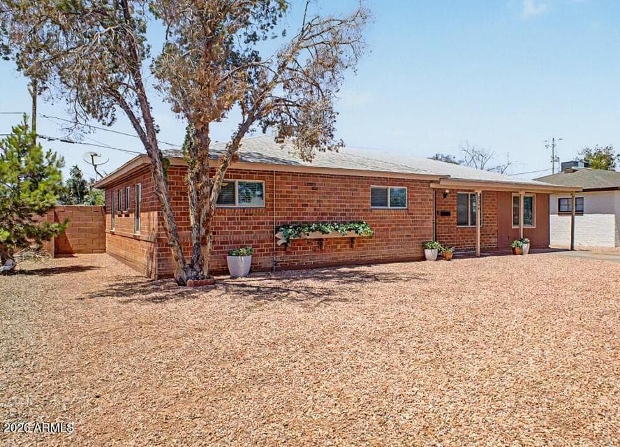 2344 W MITCHELL Drive, Phoenix, AZ 85015 — photo 1 of 22