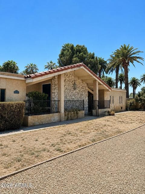 7031 N CENTRAL Avenue, Phoenix, AZ 85020 — photo 1 of 9