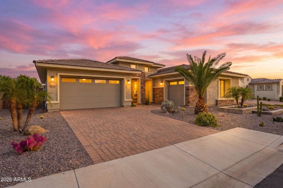 2573 E Mayberry Avenue, Gilbert, AZ 85297 — photo 1 of 48