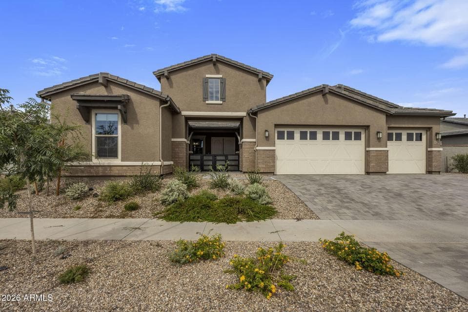 4521 S CARBON, Mesa, AZ 85212 — photo 1 of 40