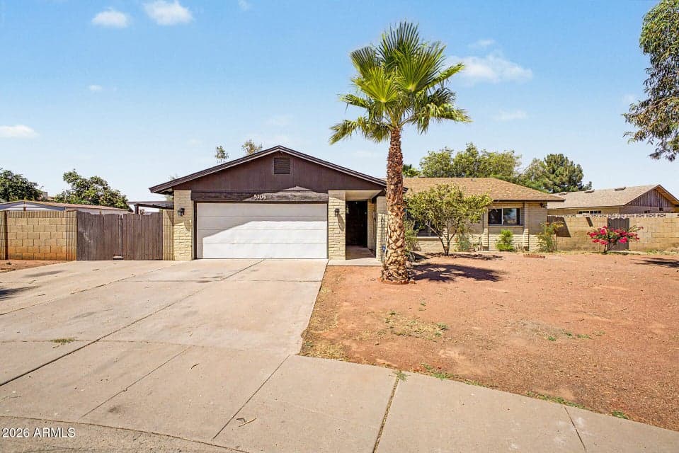 Beautifully updated Glendale home positioned on a peaceful cul-de-sac and oversized 0.26-acre lot, immediately showcasing the property's rare combination of location, space and curb appeal.