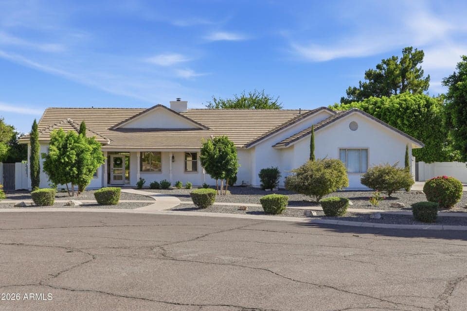 2251 N 32ND Street 7, Mesa, AZ 85213 — photo 1 of 91